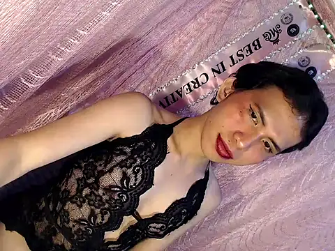 UrasianFemboy Pertunjukan Webcam