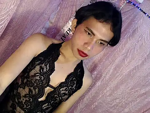 UrasianFemboy Pertunjukan Webcam