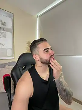 PaulPhoenix_ 웹캠 쇼