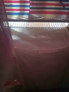 Živá chatovací místnost -Nibi-