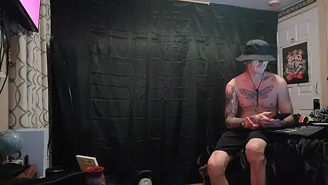 NEWHUNGBOY 网络视讯表演