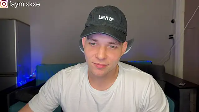 Nikclak webcam show
