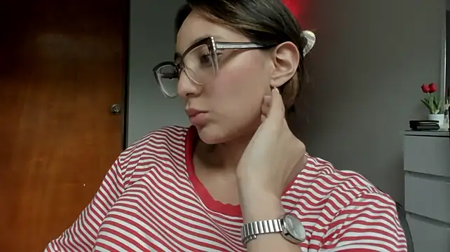Živý XXX chat LilyGarciia