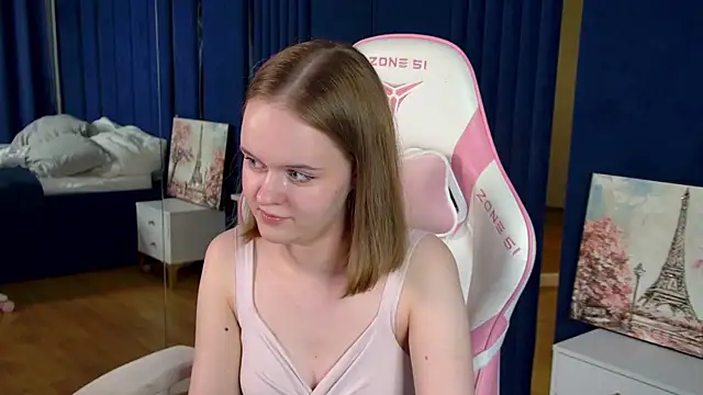 AdaRunen Live XXX chat