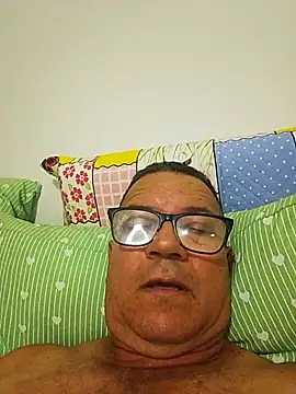 הופעת וובקאם של ariclendes