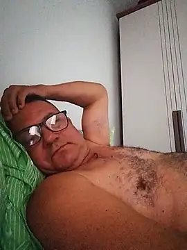 הופעת וובקאם של ariclendes
