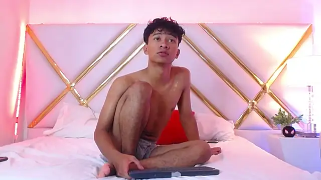 Adam_Foxxx webkamerás műsora