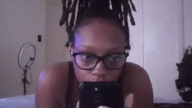 Mz_Goddess Show in webcam