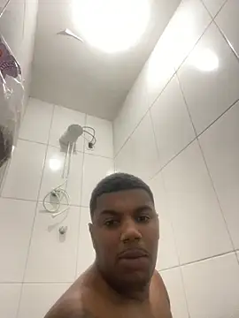 19cmmlknegro's Webcam Show