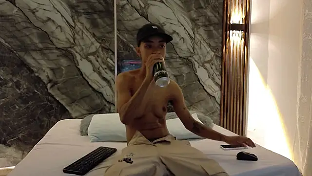 Samy_King23's Webcam Show