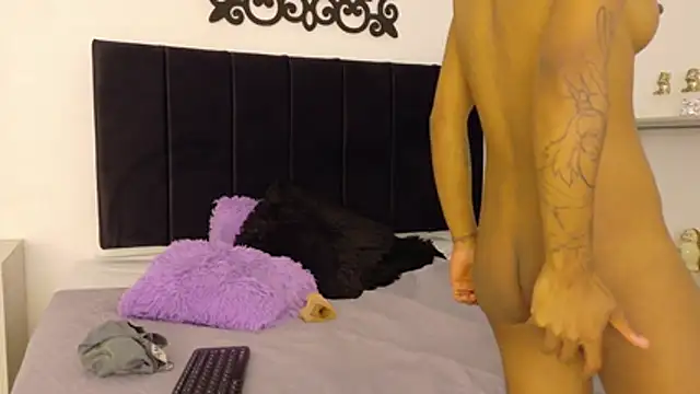 Samy_King23のウェブカメラショー