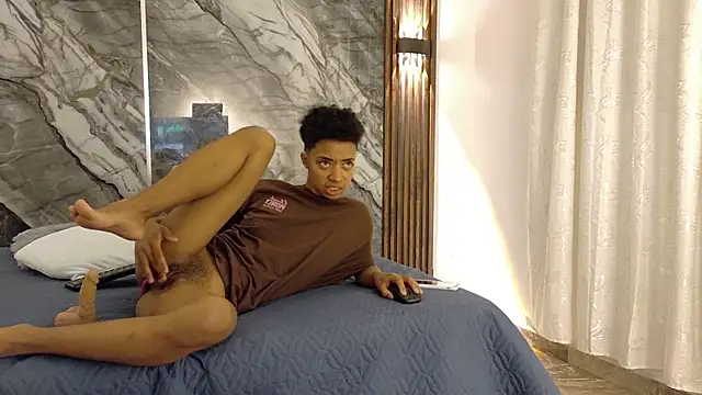 Show modela Samy_King23 na web-kameri
