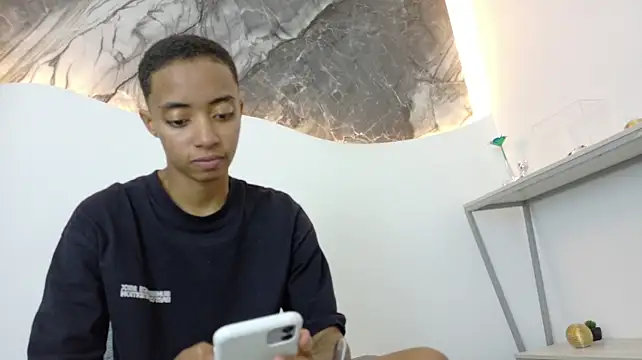 Samy_King23's Webcam Show