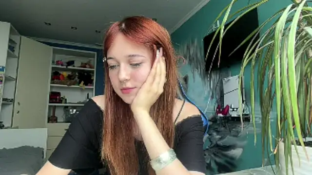 הופעת וובקאם של DeloisAtkins