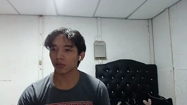 ValenorLerott webcam show