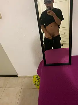 HailVega webcam show
