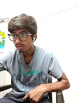 Badboy_Gaurav_04073 Pertunjukan Webcam