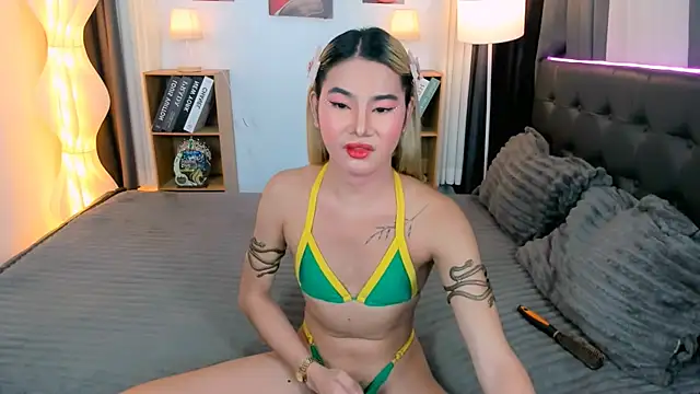 Naughty_Jessie Pertunjukan Webcam