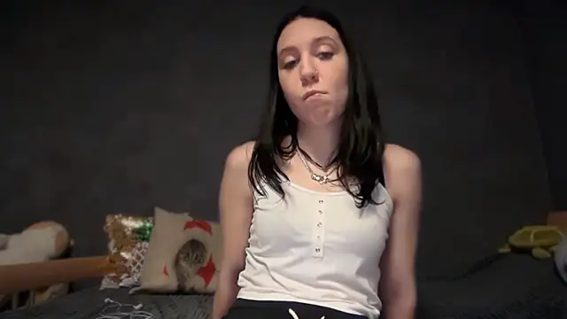 Cutie_Kiss_Kiss' Webcam Show