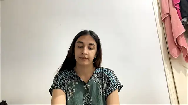 JettieDominick Adlı Modelin Web Kamerası Şovu