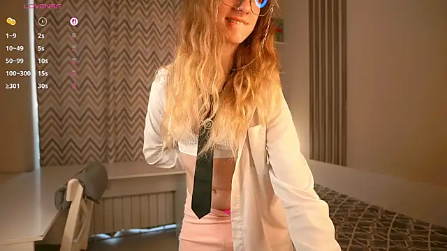 SandeeVinson's Webcam Show
