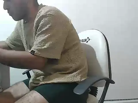 Webkamerová show omar202612