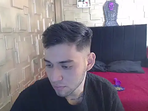 omar202612 webcam show