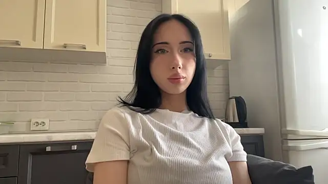 IsabellaQiueen Webcam show
