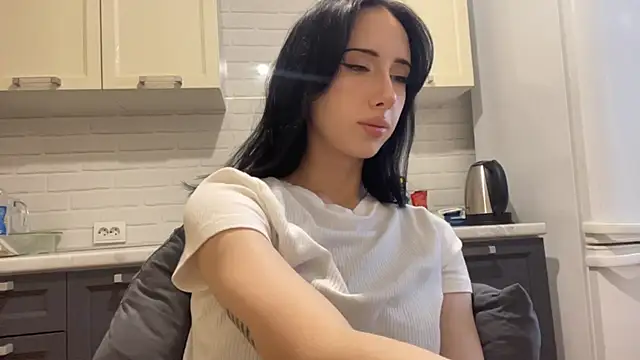 Show modela IsabellaQiueen na web-kameri