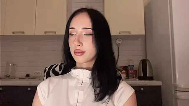IsabellaQiueen 网络视讯表演
