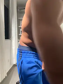 Paradise_boy__ 在線直播表演