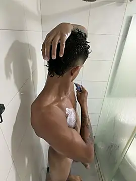 Paradise_boy__n Webbikameraesitys