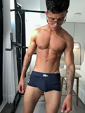 Show modela Paradise_boy__ na web-kameri