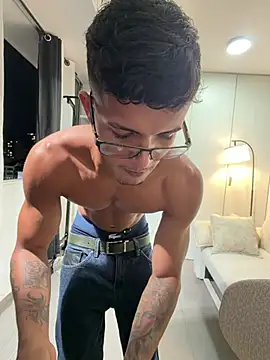 Paradise_boy__ Шоу с уебкамера
