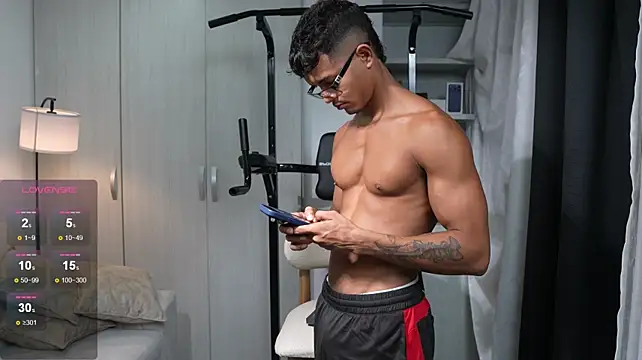 Paradise_boy__ Webcam-Show