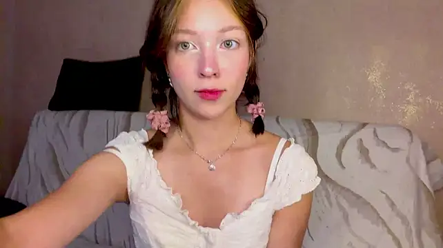 SusanaHallet's Live XXX Chat