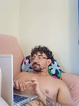 Angelvendetta webkamerás műsora