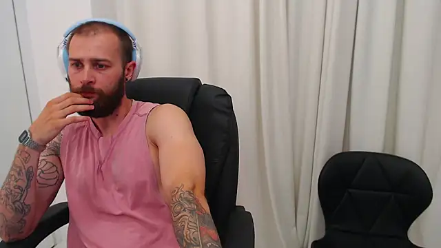 Chris_Dragon Webcam-Show