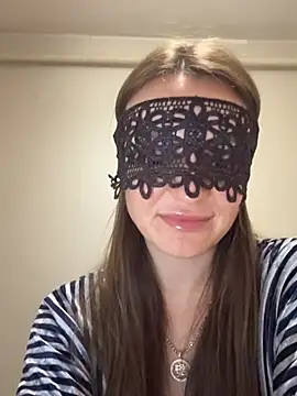 Lona-lovn Webbikameraesitys