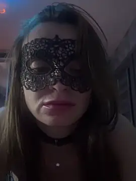 Show modela Lona-lov na web-kameri