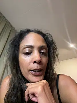 Cherry-Muse Webcamshow