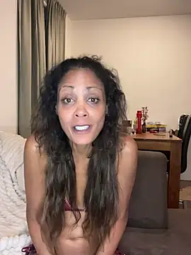 Cherry-Muse – webcam-show