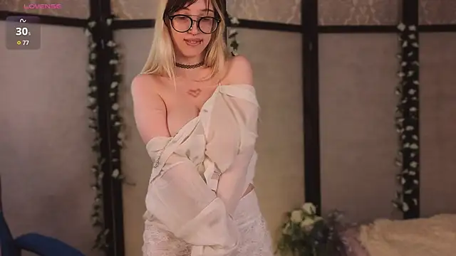 _Silknsin777's Webcam Show