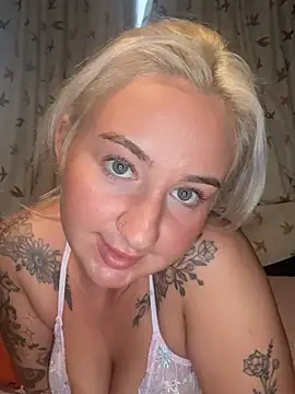 Chat XXX ao vivo de NellWhiteUkx