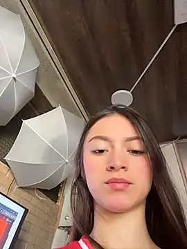 Chat +18 de Chanel_Win ao vivo