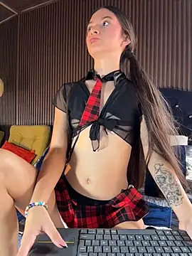 Chat +18 de Chanel_Win ao vivo