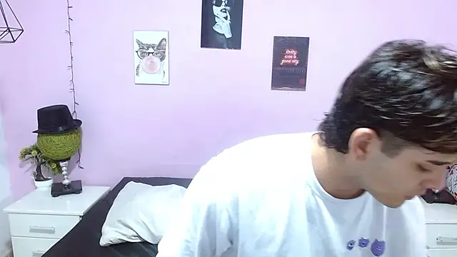 zayne_lyon webcam show