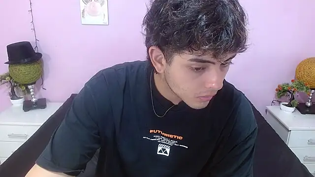 Show de zayne_lyon na webcam