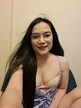 SweetJeweln Webbikameraesitys