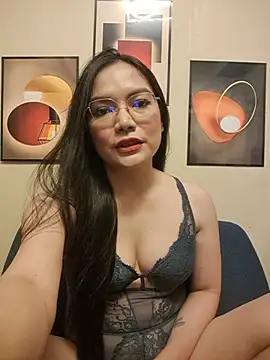 SweetJewel Show in webcam
